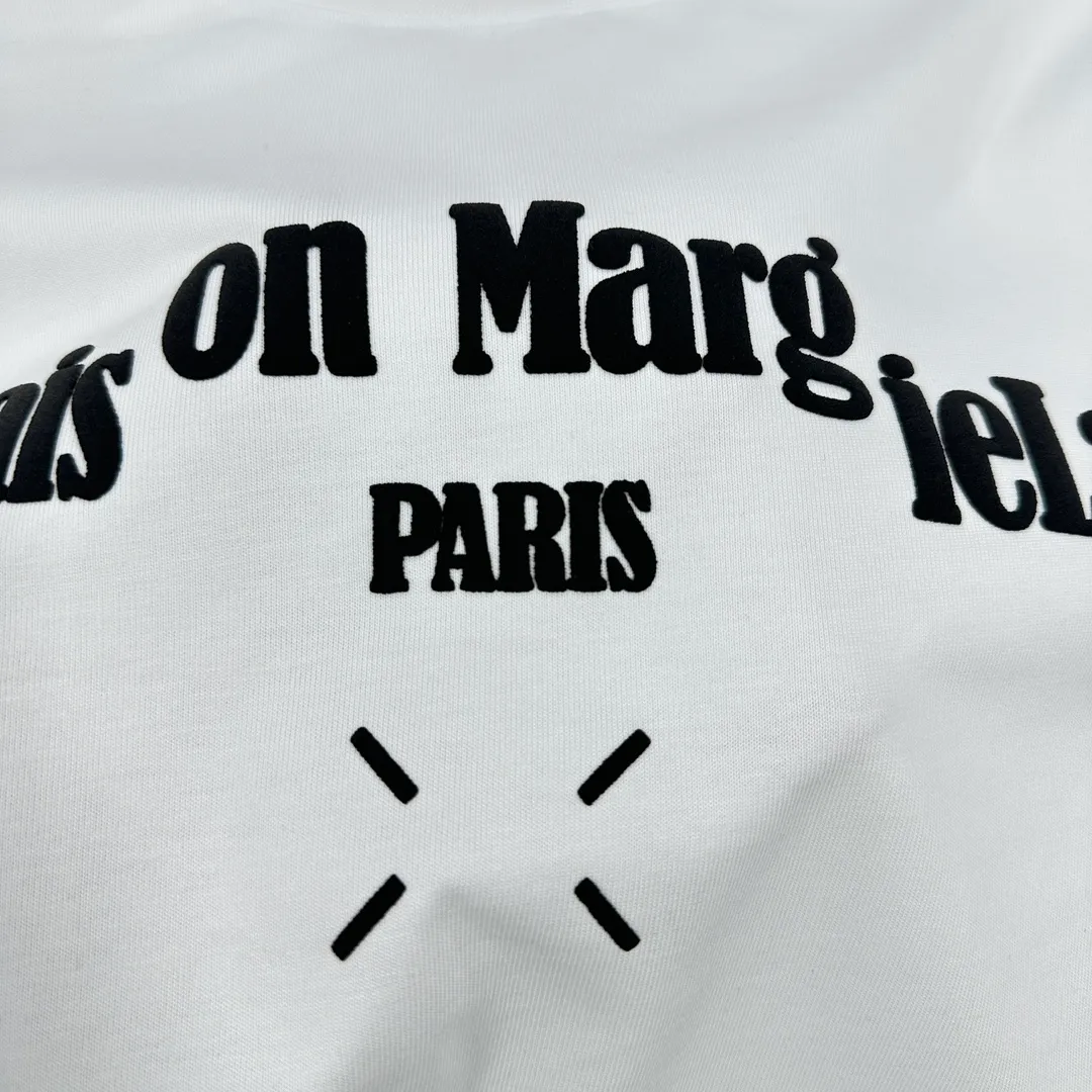 MM 6 * 2025 New Arrival mm 6 Classic T Same Style. ：White Black Size： S （90-130 ） M （120-150 ） L （140-165 ） XL （160-180 ） XXL （180-210 ）